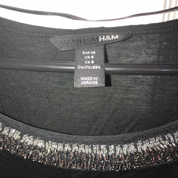 Simple Black Dress - Picture 2 of 3